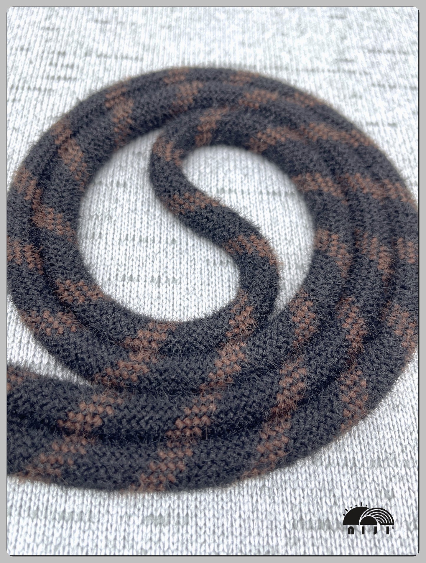 "FLUFFY FURRY COLLECTION"  10mm Black W brown tracer
