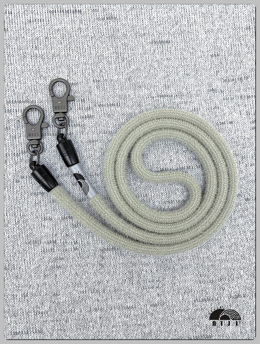 8mm fluffy furry Ecru