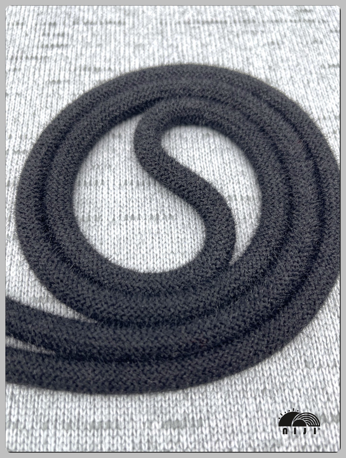 "FLUFFY FURRY COLLECTION"  8mm Black color