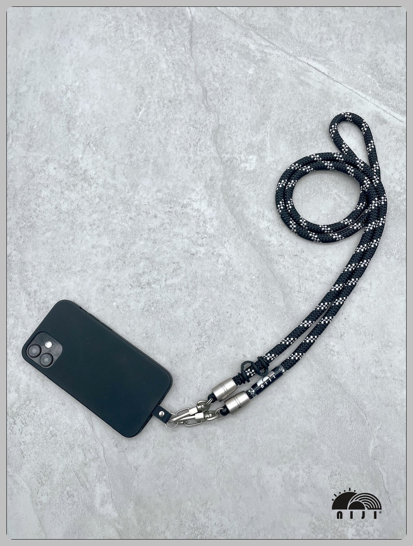 8mm Black with White & Reflective tracer