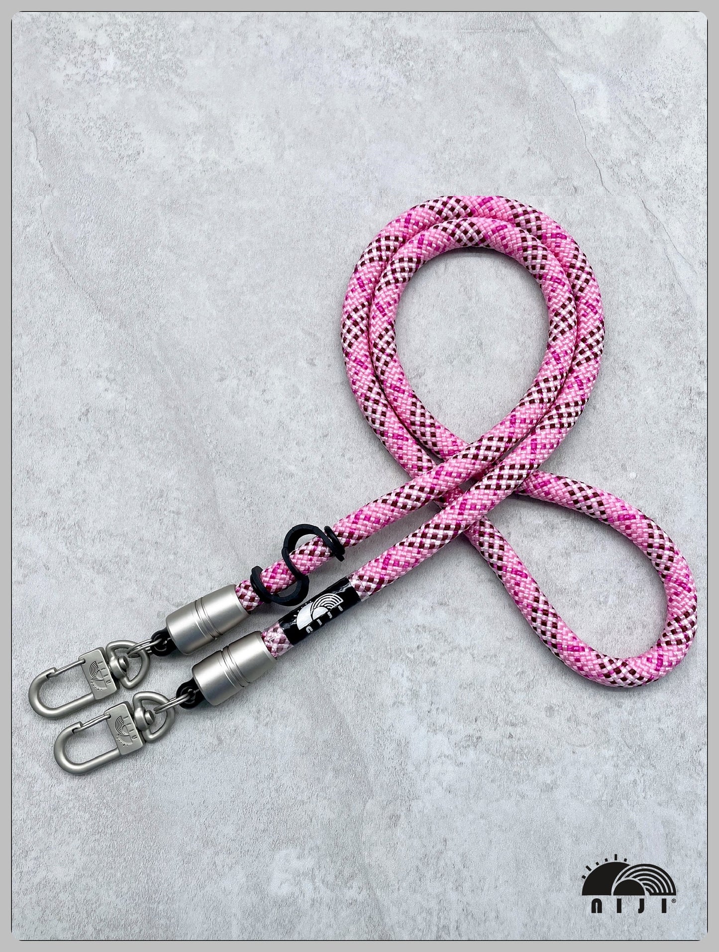 10mm Tartan pink w white & black tracer