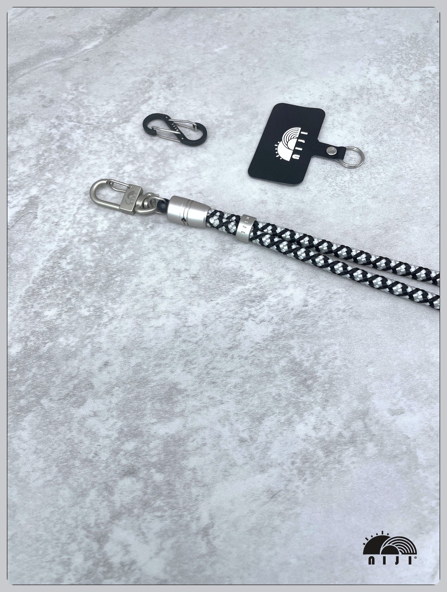 6mm Silver Grey & Black Diamond pattern