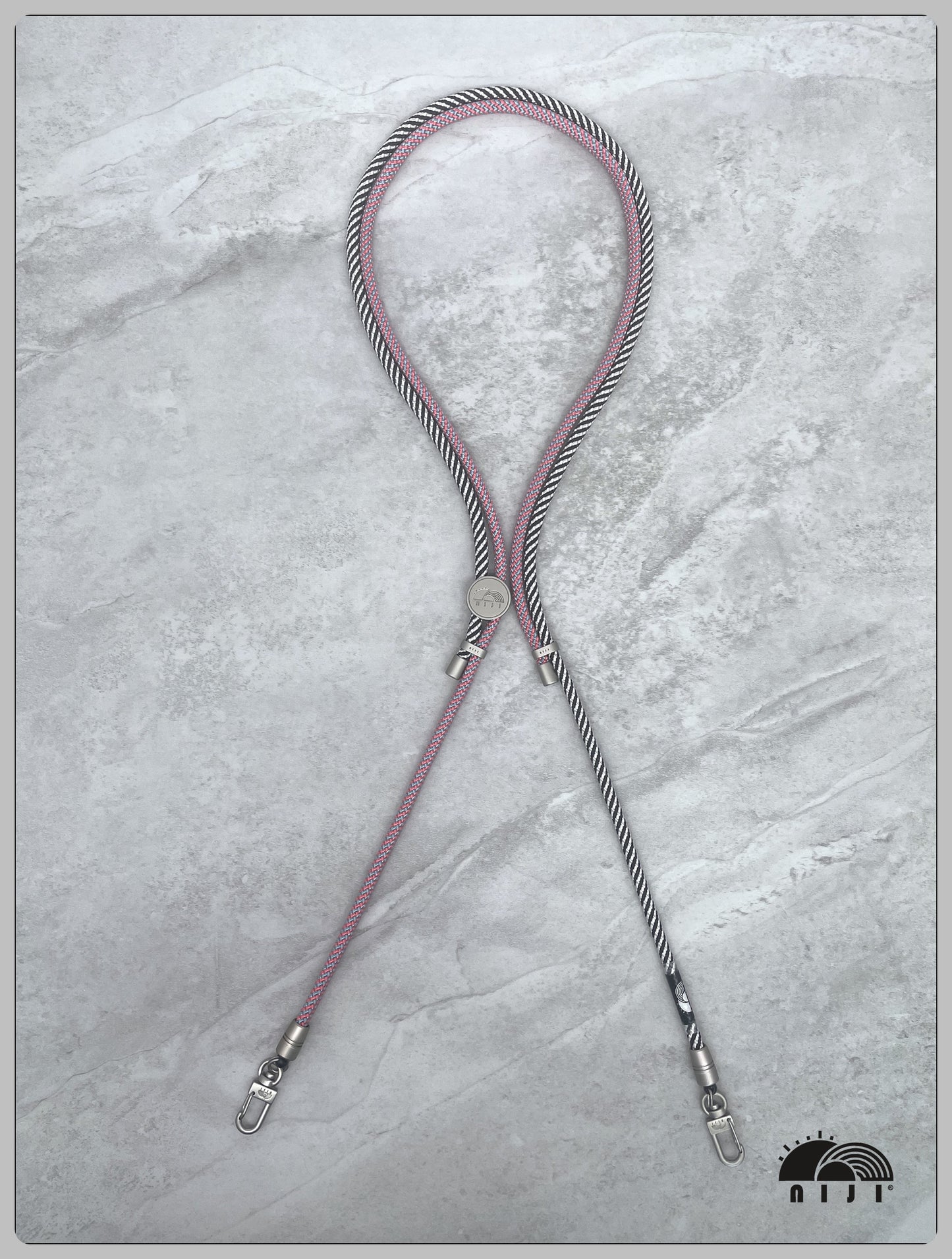 "AW24 NEW COLLECTION" Two tonal crossbody mobile strap 7mm Pink & blue spirals / Black & white spirals