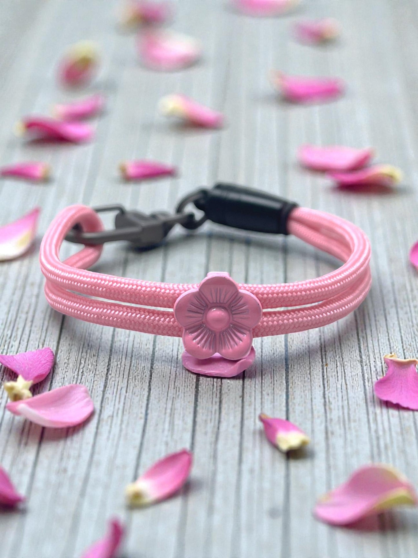"SS26" 4mm Wrist Strap Light Pink Color