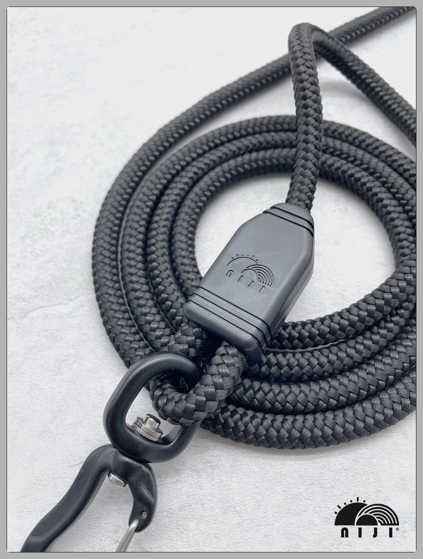 *NEW COLLECTION* niji loop handle dog leash 8mm Black color