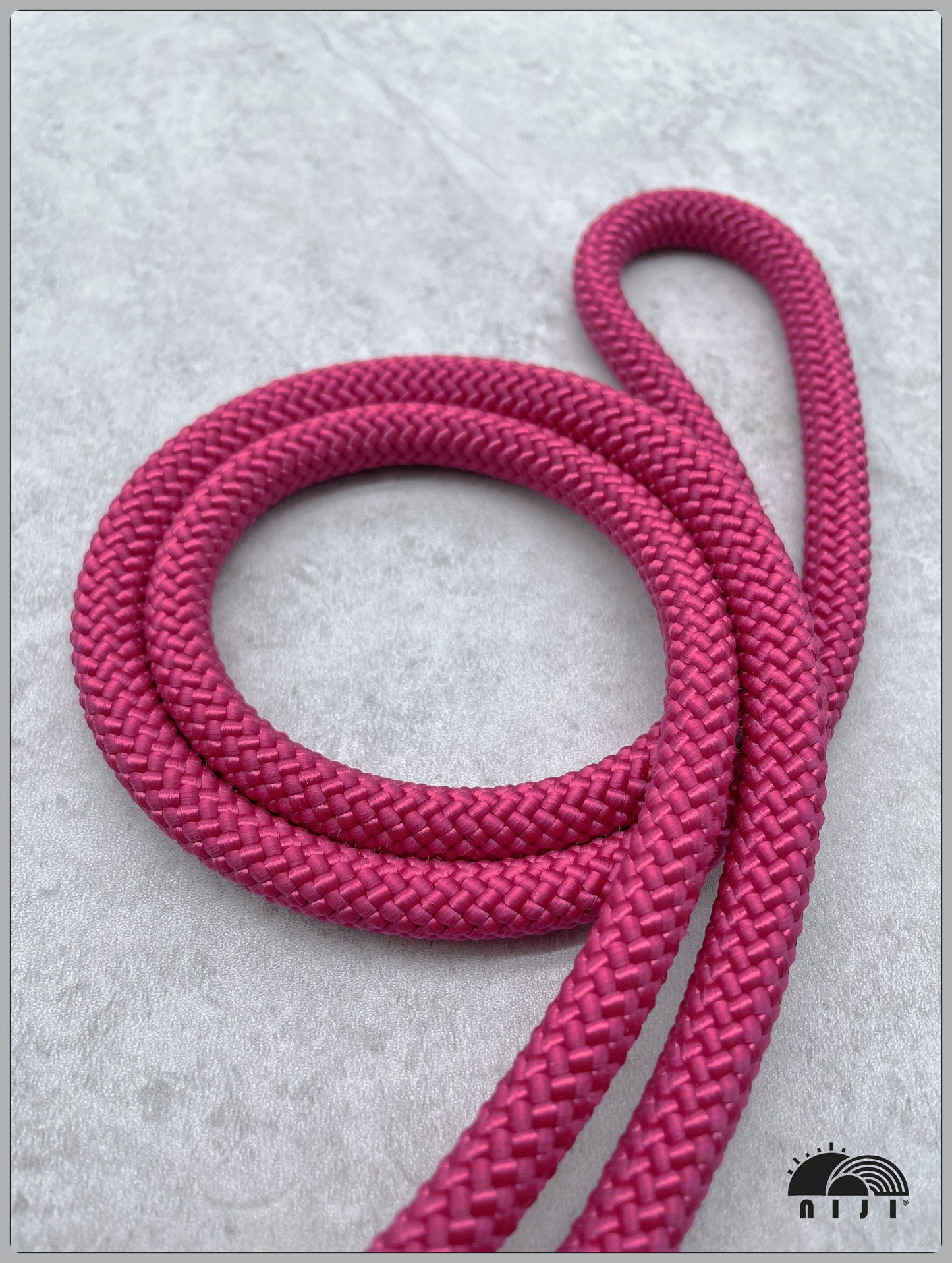 9.5mm Magenta pink color