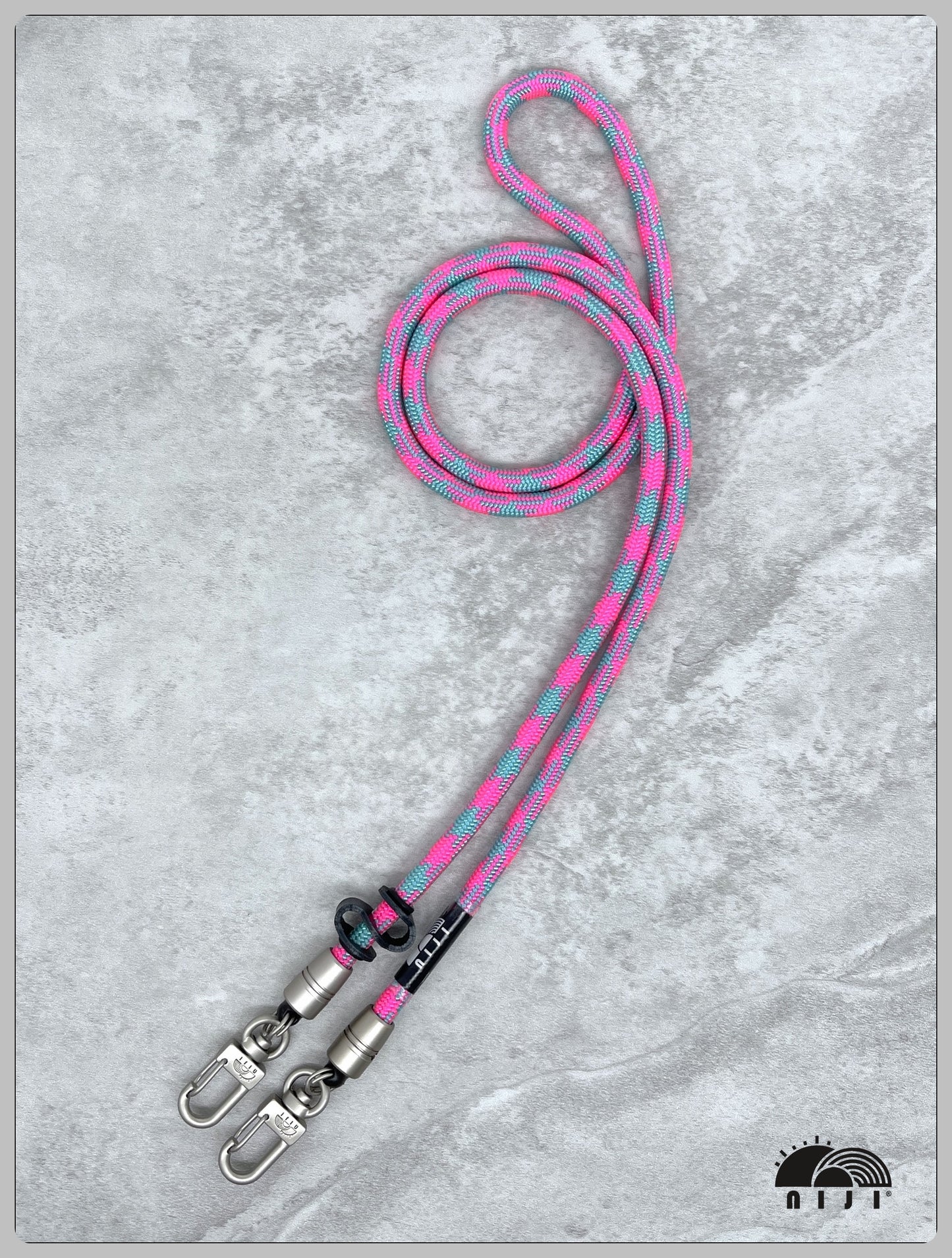 "SS25 Special" 6.5mm Petal pink w aqua tracer 1