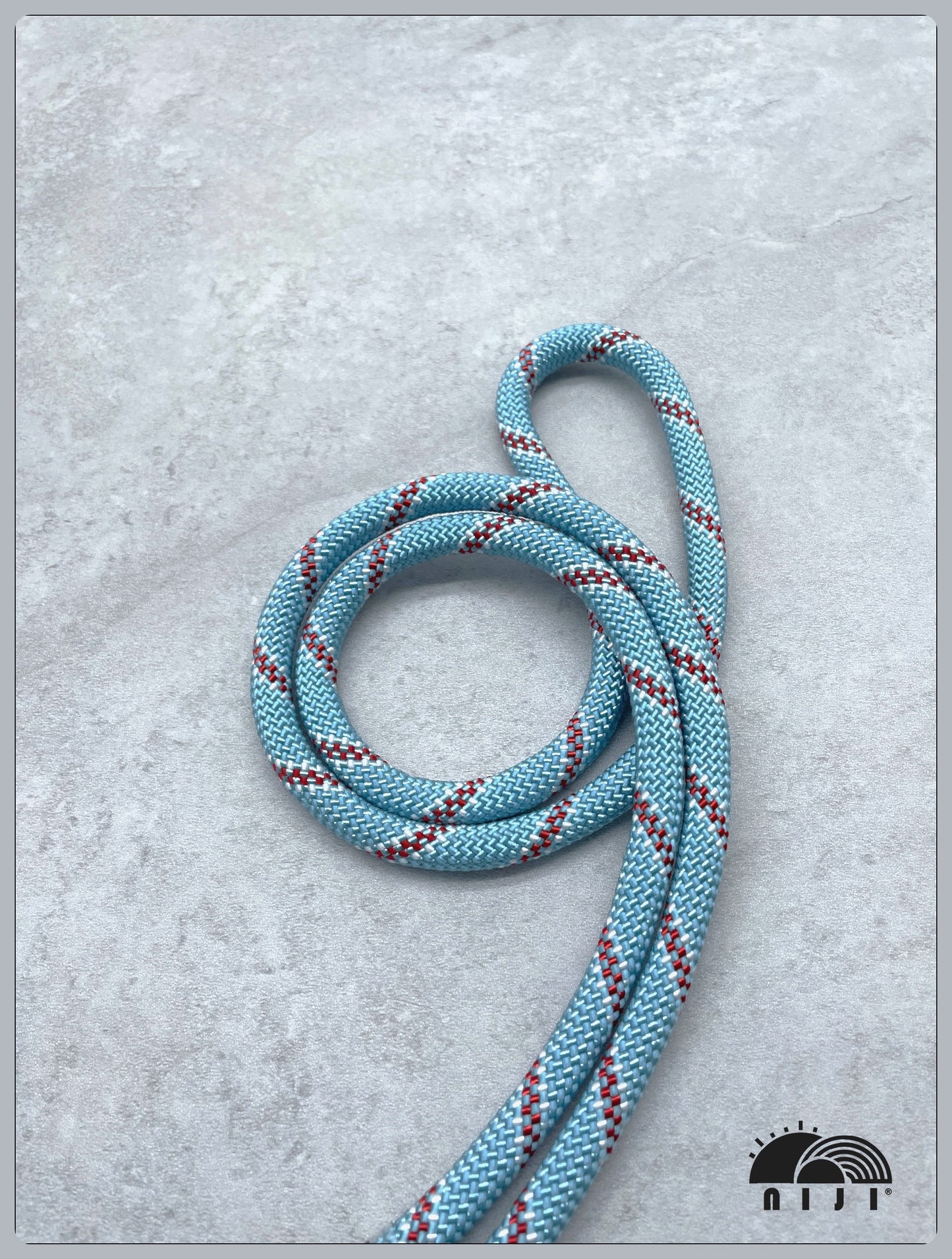 9.5mm Carolina Blue w White & Red Tracer