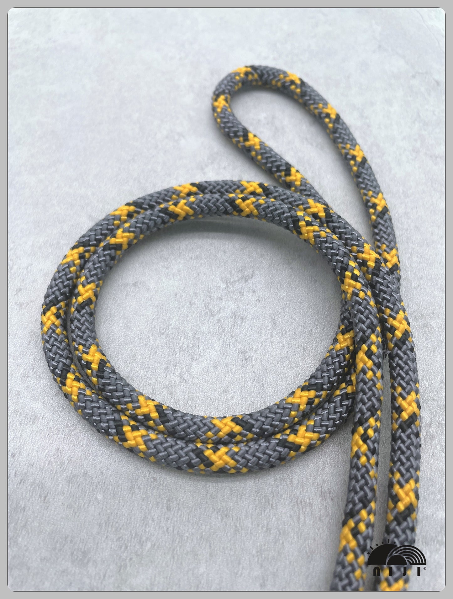 7mm Charcoal w yellow zipzap pattern