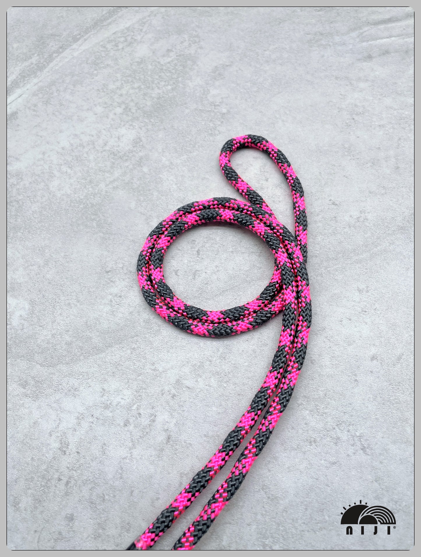 7mm pink & Ebony graphite tracer