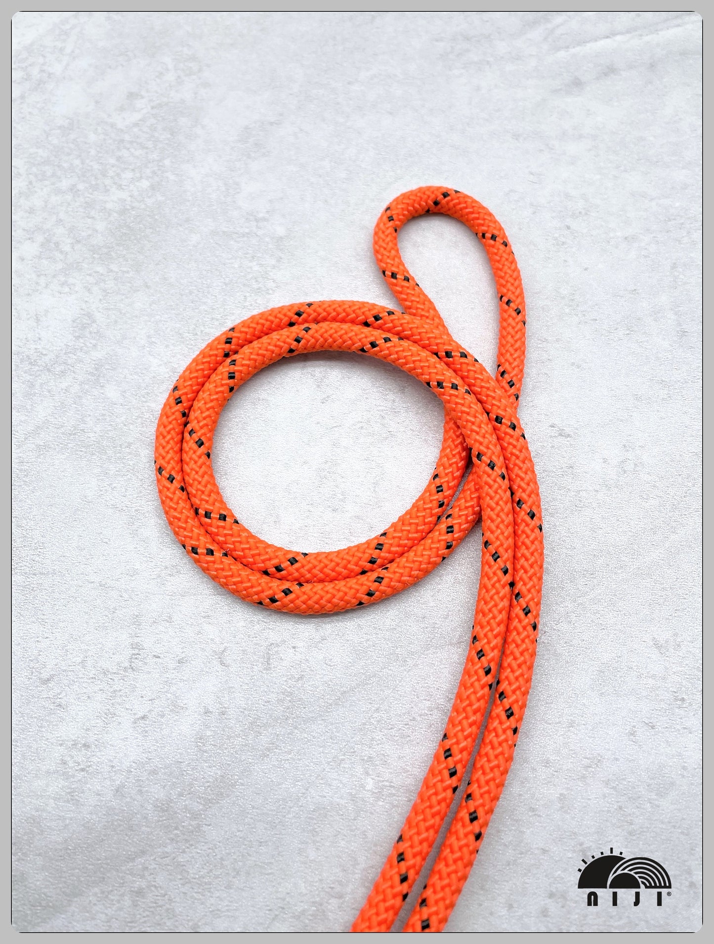 7mm Orange w single black tracer color