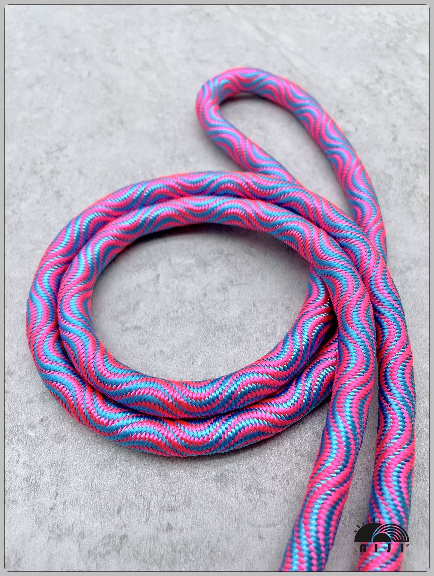 9.5mm Blue & pink wave pattern