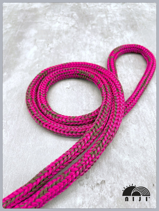 Knitted 9mm Magenta pattern