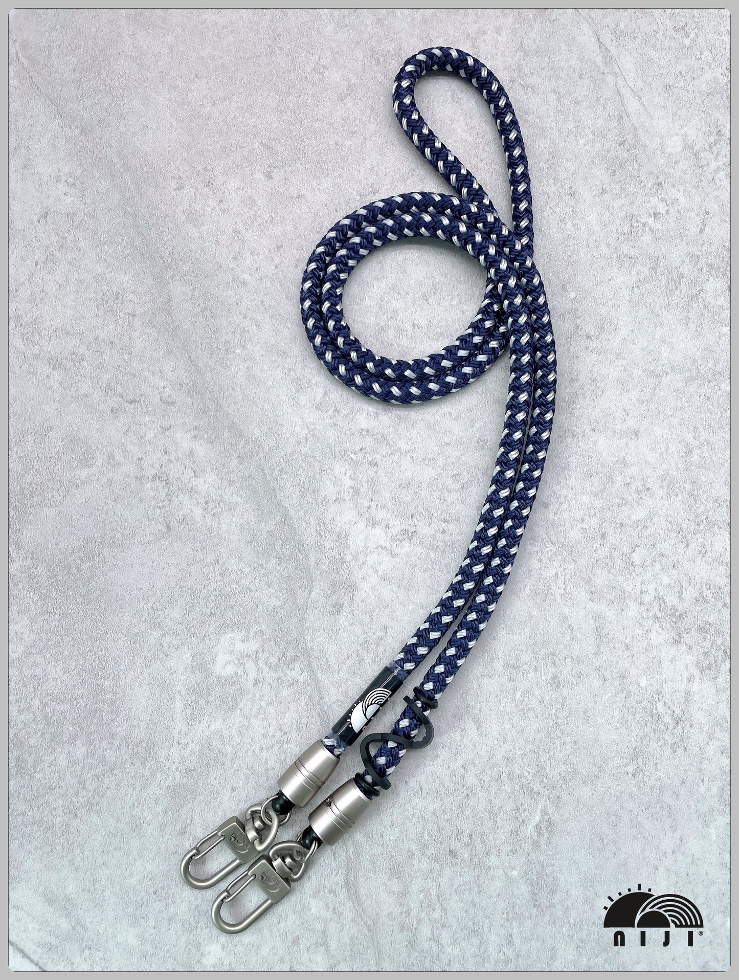 "Double braided" 8mm Navy & white D.B pattern