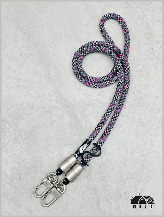 8.5mm Tartan Grey w Magenta tracer