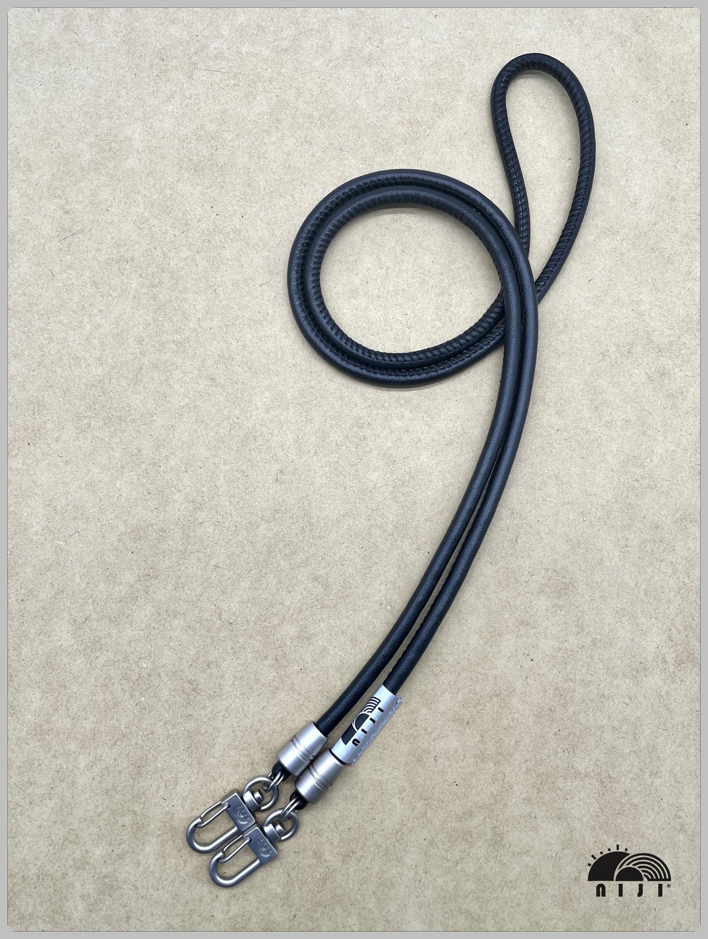 "Nappa leather mobile strap" 6mm Black color