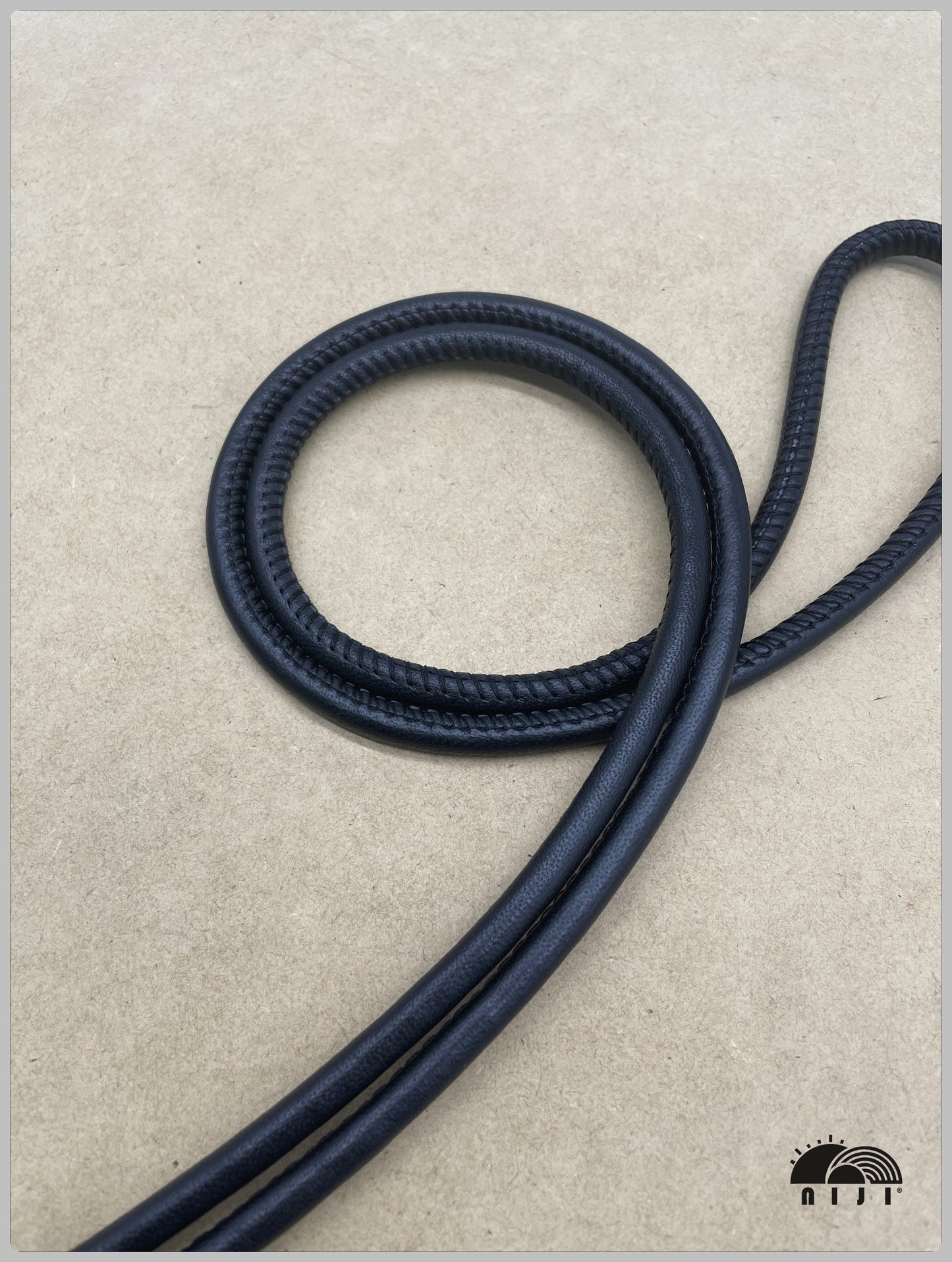 "Nappa leather mobile strap" 6mm Black color